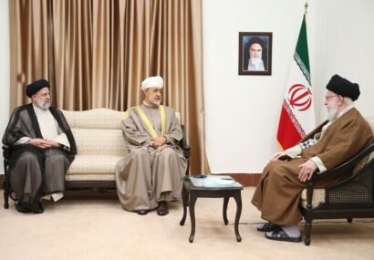 سلطان عمان با رهبر انقلاب دیدار کرد