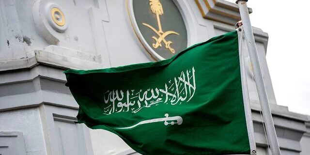 عربستان عدم اتخاذ تدابیر لازم برای ممانعت از توهین به مقدسات اسلامی را محکوم کرد
