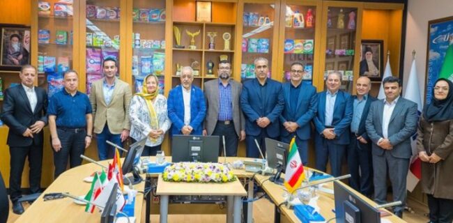 بازدید هیات تجاری ترکیه ای از شرکت پاکسان/زمینه های همکاری شرکت های شوینده با تجار ترکیه ای بررسی شد/امضا تفاهم نامه همکاری بین هیات ترکیه ای و صنایع شوینده بازدید هیات تجاری ترکیه ای از شرکت پاکسان/زمینه های همکاری شرکت های شوینده با تجار ترکیه ای بررسی شد/امضا تفاهم نامه همکاری بین هیات ترکیه ای و صنایع شوینده