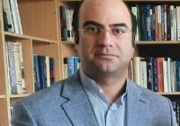 دکتر پزشکیان برای ایران و برای عزت اقتصادی مردم آمده است