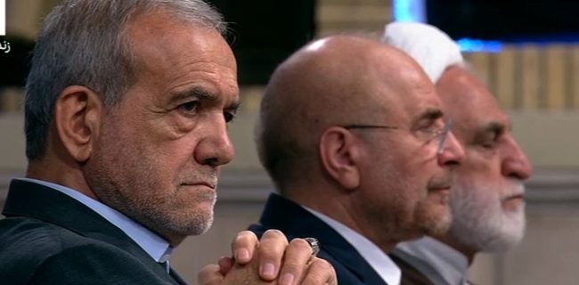 حضور سران قوا در مراسم گرامیداشت شهید حسن نصرالله در مصلای تهران