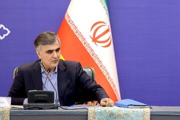 فرزین برای افزایش همکاری‌های پولی و بانکی به مسکو رفت