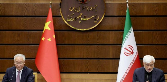 تاکید ایران و چین بر تاثیر توسعه همکاری های دو کشور در صلح و امنیت منطقه تاکید ایران و چین بر تاثیر توسعه همکاری های دو کشور در صلح و امنیت منطقه