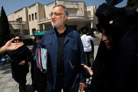 زاکانی: حضور مردم، پیام ایستادگی و پیوستگی با آرمانهای انقلاب است زاکانی: حضور مردم، پیام ایستادگی و پیوستگی با آرمانهای انقلاب است