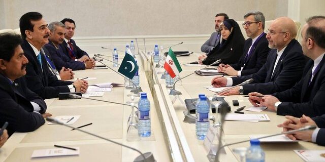 قالیباف: رژیم صهیونیستی منطقه را به آتش کشیده است