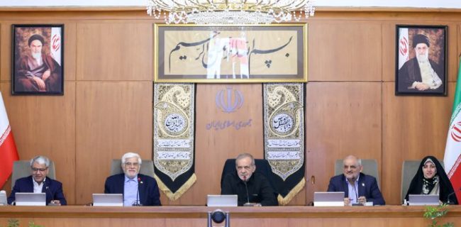 تاکید پزشکیان بر ضرورت آسیب‌شناسی و رفع اشکالات امنیتی آشکار شده در جنگ ۱۲ روزه