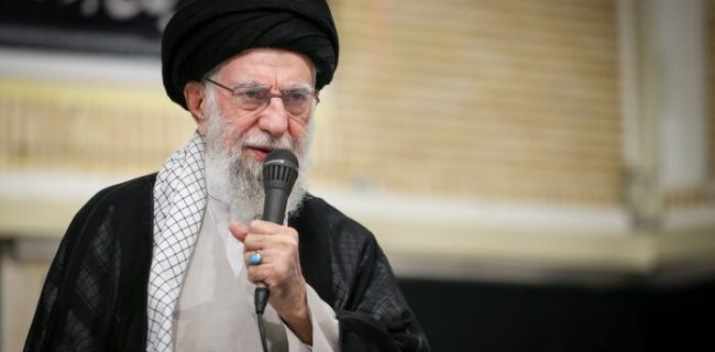 رهبر انقلاب: به کوری دشمن خواهیم توانست ایران را به اوج ترقی و افتخار برسانیم