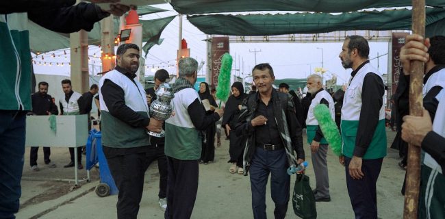 موکب محبان الرضا(ع)؛ از مواکب اصلی شلمچه با خدمات رسانی جامع به زائران موکب محبان الرضا(ع)؛ از مواکب اصلی شلمچه با خدمات رسانی جامع به زائران