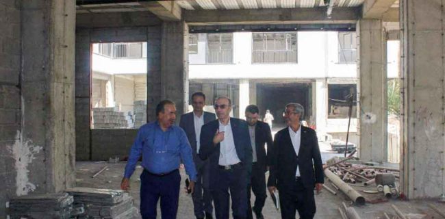 بازدید مدیر شعب بانک مسکن منطقه مرکز تهران از پروژه نهضت ملی جهاد دانشگاهی بازدید مدیر شعب بانک مسکن منطقه مرکز تهران از پروژه نهضت ملی جهاد دانشگاهی