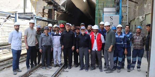 بازدید شهردار تهران از پروژههای مترو/ افتتاح ۴ ایستگاه جدید در ماههای پیش رو بازدید شهردار تهران از پروژههای مترو/ افتتاح ۴ ایستگاه جدید در ماههای پیش رو