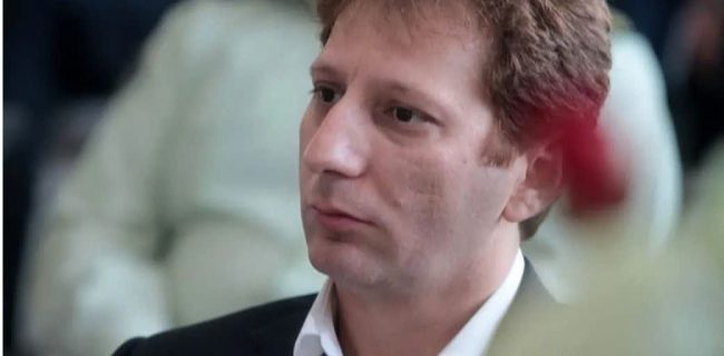 افشاگری تکاندهنده: وزارت نفت دوباره به زنجانی نفت داد، هیچ پولی برنگشت! افشاگری تکاندهنده: وزارت نفت دوباره به زنجانی نفت داد، هیچ پولی برنگشت!