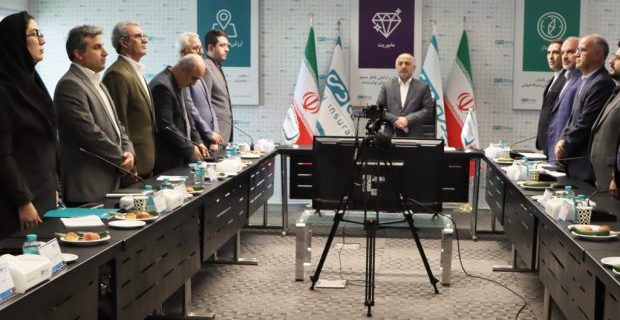 آغاز فصل جدید صنعت بیمه با نقش آفرینی بیمه دی￼