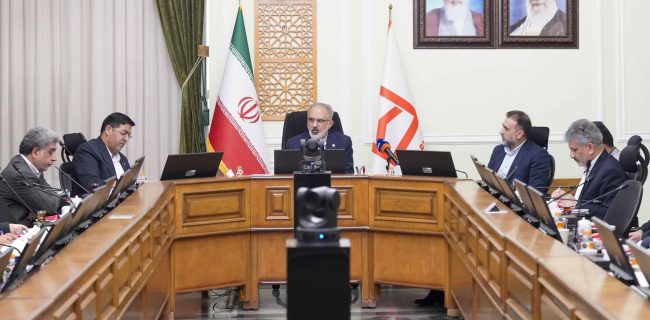 لزوم همگرایی بیشتر بانک و شرکت‌های تابعه برای تقویت بانکداری شرکتی / با تعامل موثر و ظرفیت‌های گروه مالی ارزش‌های پیشنهادی برای مشتریان تعریف کنیم