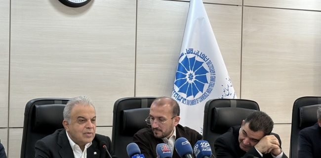 ۸.۳ میلیارد دلار ارز کالاهای اساسی تامین شد/احصای دقیق بدهی های بخش کشاورزی