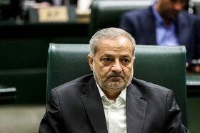 اختصاص فوق‌العاده خاص به معلمان / مجلس مشکلات تبدیل وضعیت معلمان را برطرف کند