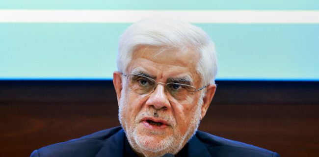 عارف: طرح جامعی برای افزایش تولید برق تهیه شود/حمایت از افزایش ظرفیت نیروگاههای تجدیدپذیر عارف: طرح جامعی برای افزایش تولید برق تهیه شود/حمایت از افزایش ظرفیت نیروگاههای تجدیدپذیر