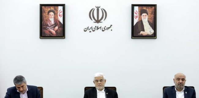 عارف: باید بستر لازم برای نقش آفرینی توان‌یابان در جامعه فراهم شود