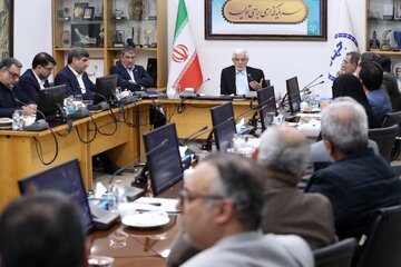 عارف: امروز نمیشود با شیوههای دهه ۶۰، گزینش انجام داد/ ضرورت حفظ حرمت روز دانشجو عارف: امروز نمیشود با شیوههای دهه ۶۰، گزینش انجام داد/ ضرورت حفظ حرمت روز دانشجو