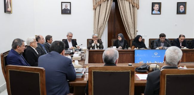 تشکر معاون اول رئیسجمهور از حمایتهای رهبر انقلاب/دولت بر تحقق مطالبات مردم مصمم است تشکر معاون اول رئیسجمهور از حمایتهای رهبر انقلاب/دولت بر تحقق مطالبات مردم مصمم است