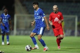 تعویق دیدار استقلال – تراکتور در لیگ برتر/ میزبانی یزد قطعی شد￼