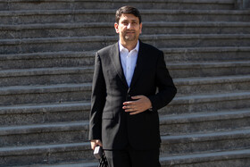 هاشمی: موضع دولت و وزارت ارتباطات دسترسی آزاد همه مردم به خدمات بین المللی است